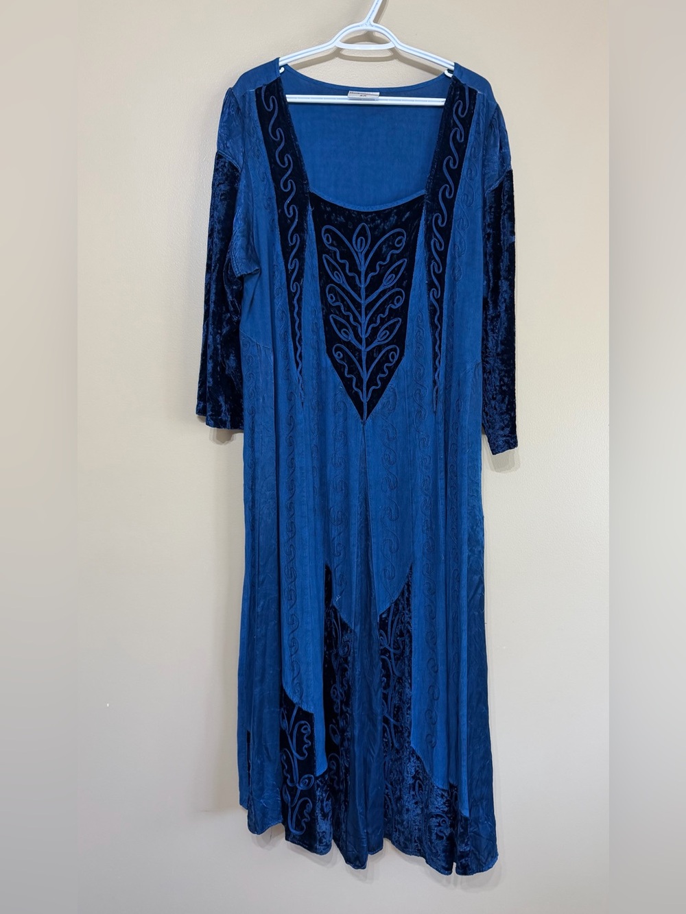 Vintage Y2K Holyclothing Renaissance Whimsigoth Velvet Rayon Embroidered Maxi